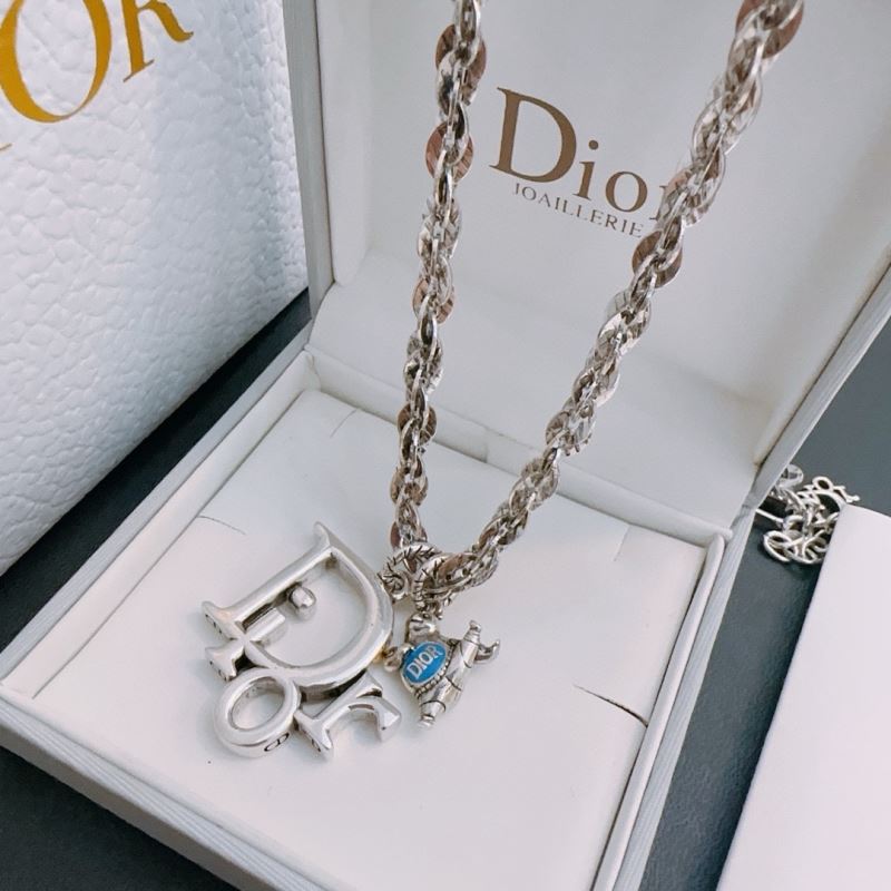 Christian Dior Necklaces